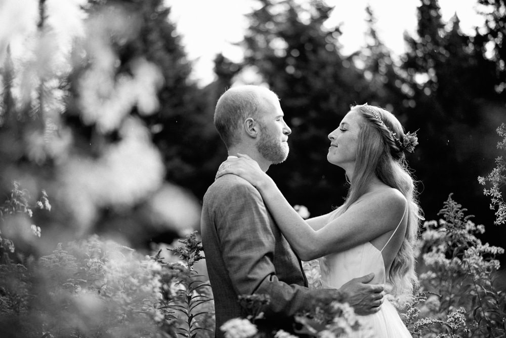 Black and white wedding hair do inspiration